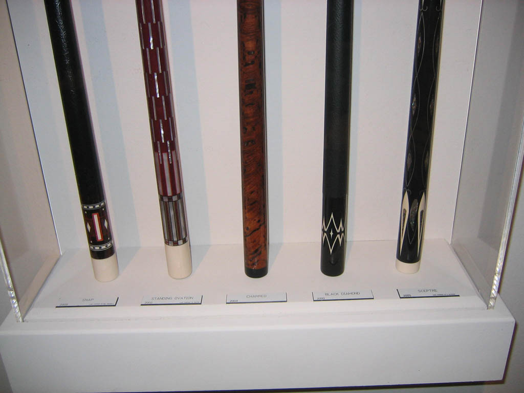 Cue02-Back